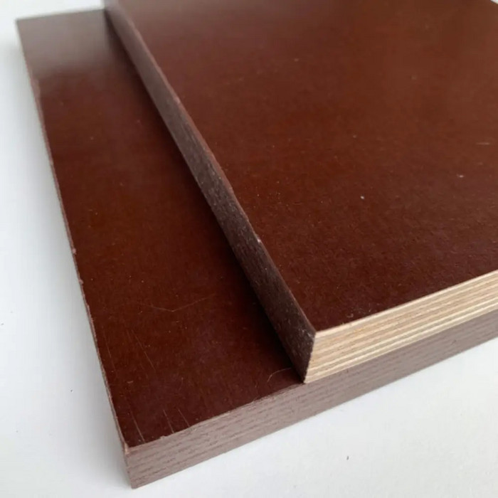 Ламинированная фанера сорт 3/3 24х1500х3000 мм